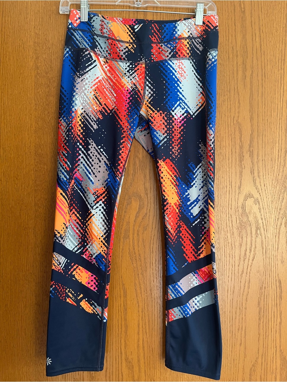 Athleta Sonar Capri Leggings